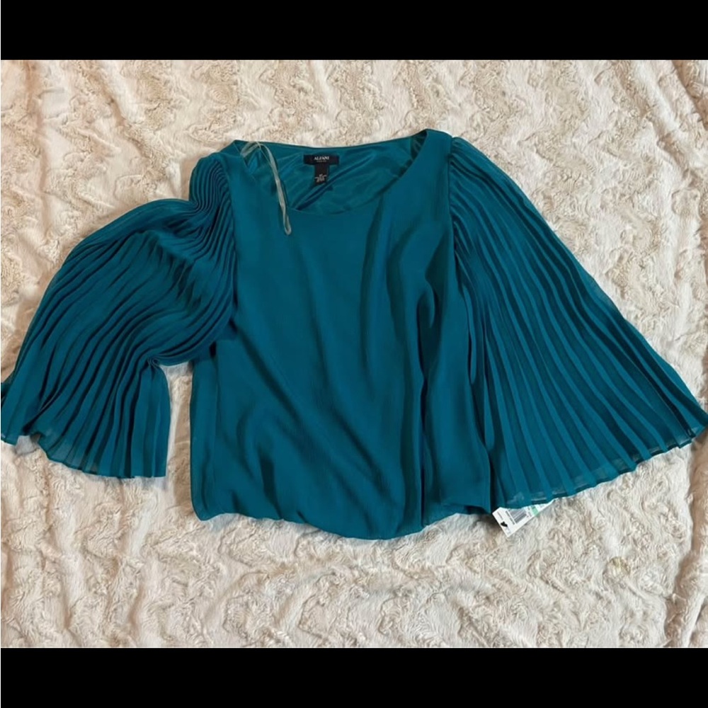Alfani Blue 3/4 Sleeve Relaxed Pleated Blouse with bell sleeves